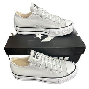 CONVERSE Women’s Chuck Taylor All Star Lift Platform‎ Sneaker Size 9 New